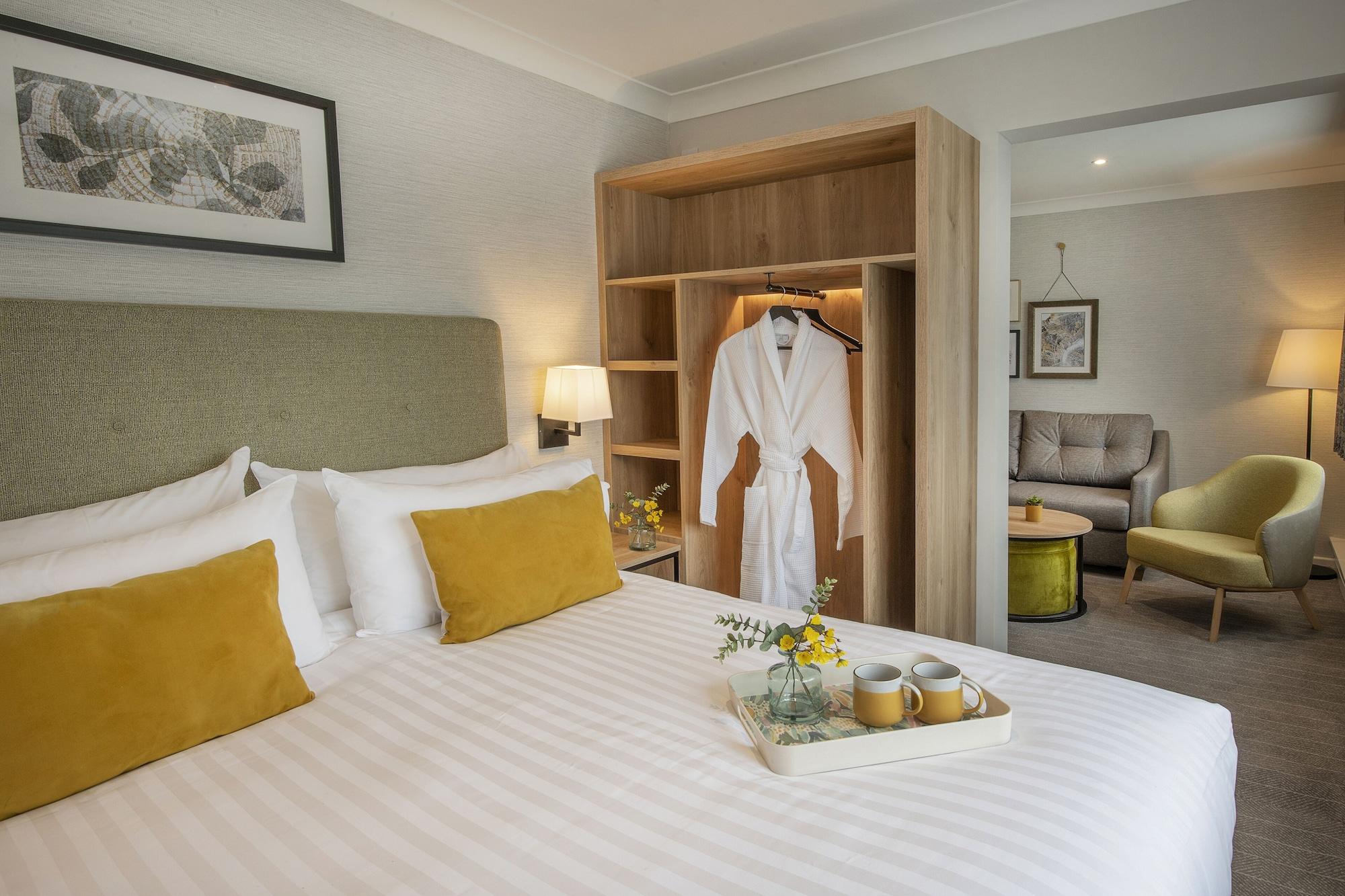 ฮอร์วูด เฮาส์ โฮเต็ล Hotel มิลตันคีนส์ ภายนอก รูปภาพ